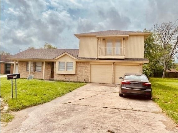property at 14 Richards Courts