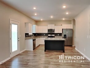 333 Turney Ln in Spring Hill, TN - Building Photo - Building Photo