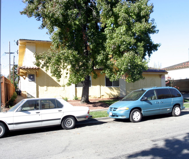 729-731 Menker Ave in San Jose, CA - Building Photo - Building Photo