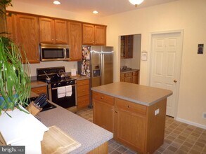254 Yorktown Ct in Malvern, PA - Building Photo - Building Photo