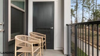 11122 Hambright Jct Dr, Unit F107 in Huntersville, NC - Building Photo