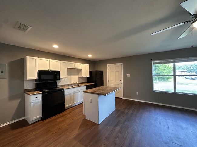 property at 1736 Jennings St