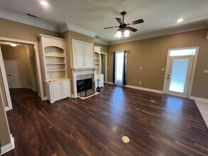 3020 Twin Lakes in Zachary, LA - Building Photo - Building Photo