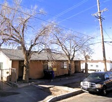 516 Lewis Ave SE in Albuquerque, NM - Building Photo