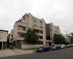 1815 Butler Ave Apartments