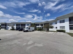 6507 Winfield Blvd in Margate, FL - Building Photo - Building Photo