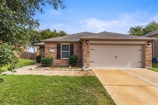 257 Cyrus St in Anna, TX - Building Photo