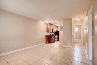 2643 NE 8th Ave in Wilton Manors, FL - Building Photo - Building Photo