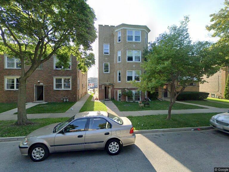 8140 Keating Ave in Skokie, IL - Building Photo