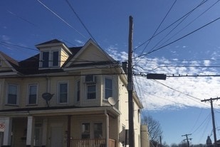 41 N 8th St, Unit 1 in Easton, PA - Building Photo