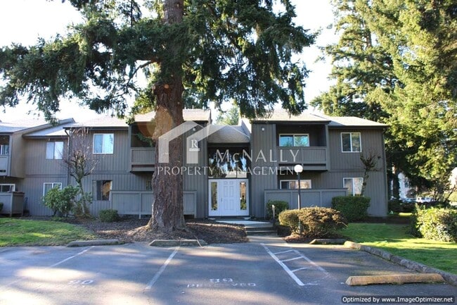 property at 1610 N Defiance St