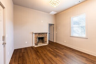 638 E 37th St in Savannah, GA - Building Photo - Building Photo