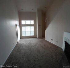 14106 Addington Dr in Commerce Township, MI - Building Photo - Building Photo