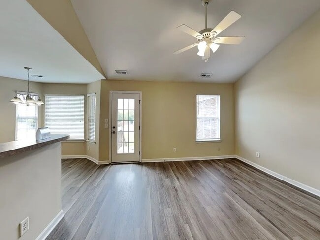 2205 Centergrove Rd in Kannapolis, NC - Building Photo - Building Photo