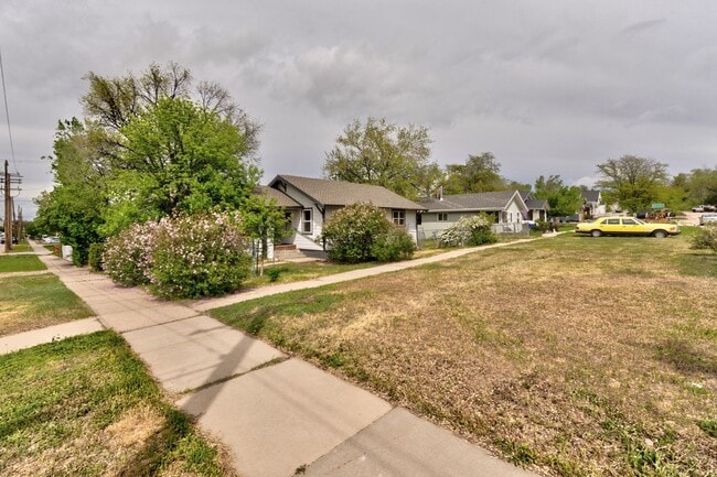 property at 820 4th St