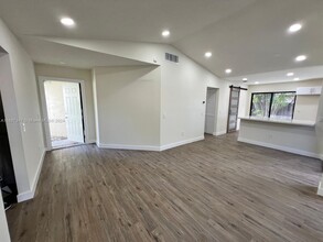 15045 SW 48th Terrace in Miami, FL - Building Photo - Building Photo