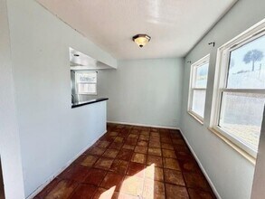 105 Margo Ln in Longwood, FL - Foto de edificio - Building Photo