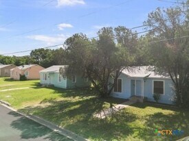 1408 Mulford St in Killeen, TX - Building Photo