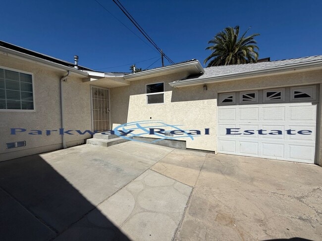 property at 8551-8551 Winter Gdns Blvd