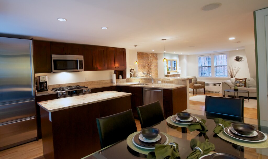 33 Gray St, Unit 1 in Boston, MA - Foto de edificio