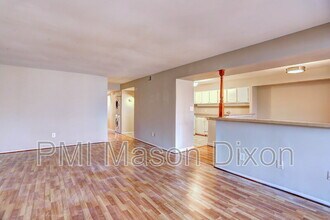 5681 Harpers Farm Rd in Columbia, MD - Building Photo - Building Photo