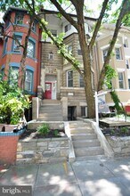 1904 Calvert St NW in Washington, DC - Building Photo - Building Photo