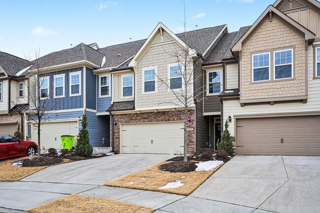 1048 Brennan Green Ct in Morrisville, NC - Building Photo - Building Photo