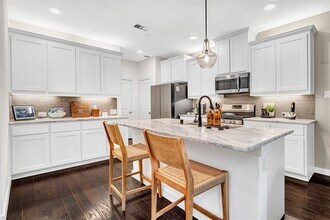 2725 Starburst Dr in Little Elm, TX - Building Photo - Building Photo