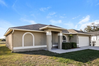 926 NE 2nd Ave in Cape Coral, FL - Building Photo - Building Photo