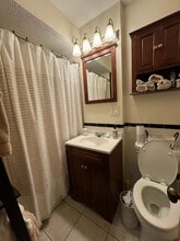 87 Myrtle St, Unit 4 in Boston, MA - Building Photo - Building Photo