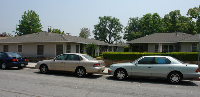 346 W Lemon Ave in Monrovia, CA - Building Photo - Building Photo