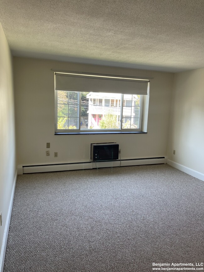 14 Brattle Ln, Unit 35 in Arlington, MA - Building Photo - Building Photo