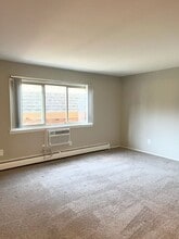 841 Ludlow Ave in Rochester, MI - Building Photo - Building Photo