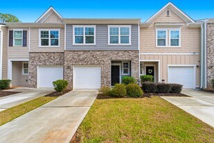 3068 Tarian Way in Decatur, GA - Building Photo