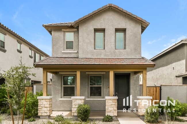 property at 4821 S Mole
