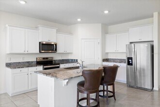 8022 Penrose Pl in Wildwood, FL - Building Photo - Building Photo