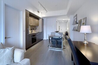 1212 Av. des Canadiens-de-Montréal in Montréal, QC - Building Photo - Building Photo