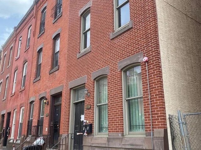 1828 W Diamond St in Philadelphia, PA - Building Photo