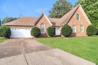 2107 Chingford Cove in Memphis, TN - Building Photo - Building Photo