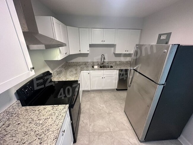 3810 Thompson St in Orlando, FL - Building Photo - Building Photo