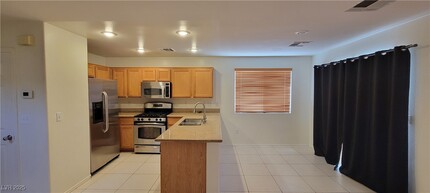 9967 Carrizo Springs Ave in Las Vegas, NV - Building Photo - Building Photo