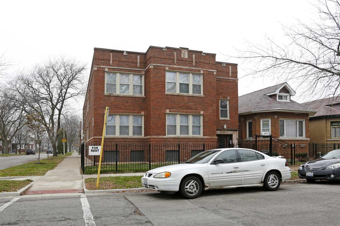 7658 S Rhodes Ave in Chicago, IL - Building Photo