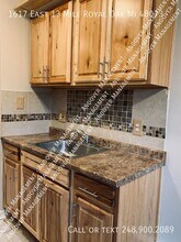 1617 E Thirteen Mile Rd in Royal Oak, MI - Building Photo - Building Photo