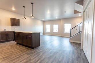Harvest Ridge Townhomes in Sioux Falls, SD - Building Photo - Building Photo