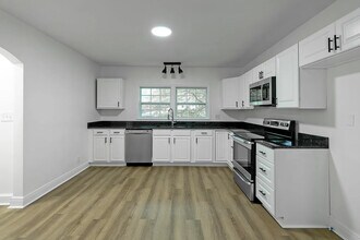 808 Glenwood Dr in Chattanooga, TN - Building Photo - Building Photo