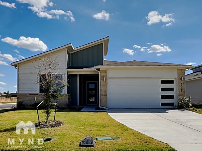 property at 3029 Egan Dr
