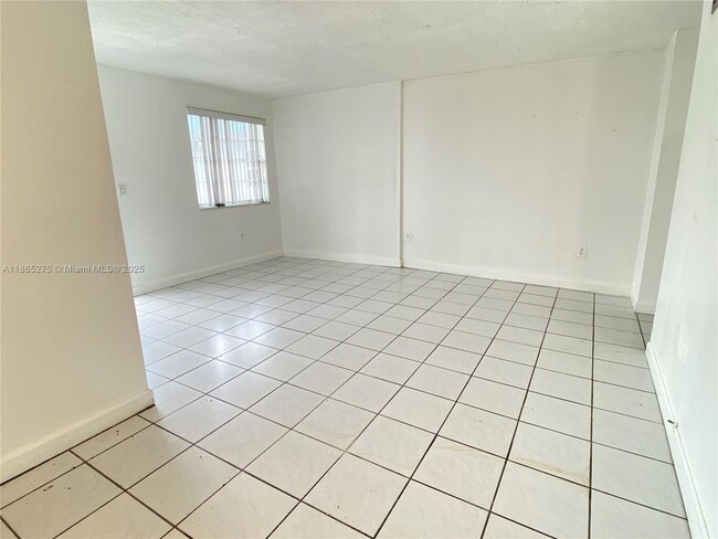 property at 1655 W 44th Pl