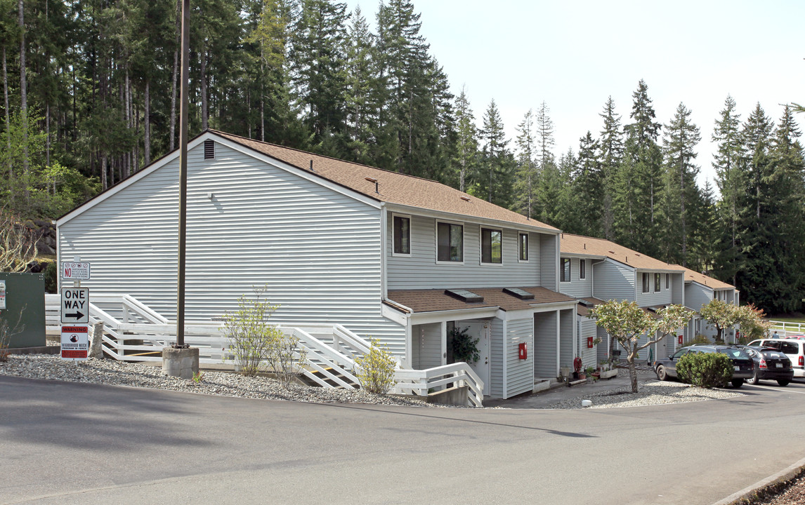 Ashford House Apartments in Belfair, WA - Building Photo