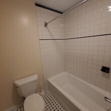 42 Parsons St in Yonkers, NY - Building Photo - Building Photo