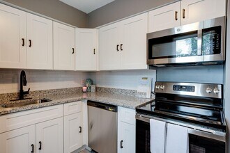 2160 Rock City St in Nashville, TN - Building Photo - Building Photo